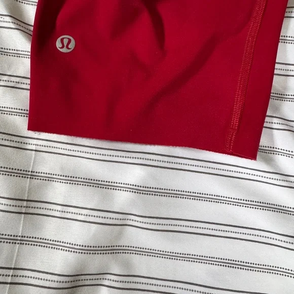 Lululemon Fast And Free Short 10" - Picture 10 of 10